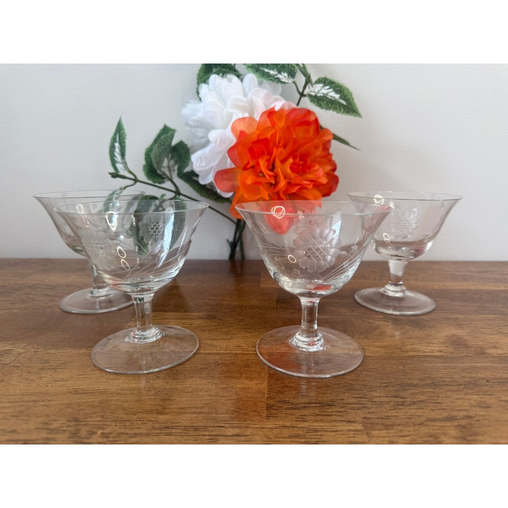 Vintage Etched Floral Coupe Dessert Glasses Set‎ Mid Century Barware Retro Bar